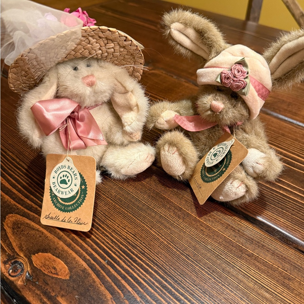 Boyds Bears Bunnies- Giselle de la Fleur and Lucinda Set- 1998